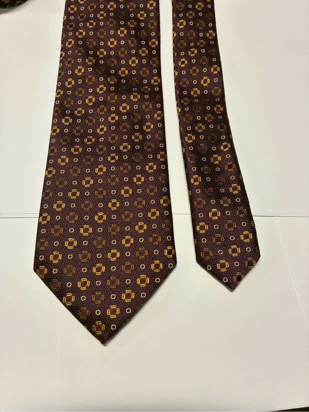 Canali Burgundy Tie with Gold Geometric Motif